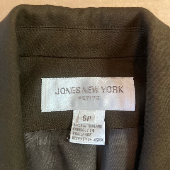 Jones New York Petite Vintage 1990-2000 Wool Skirt Suit size 6P - Picture 4 of 16